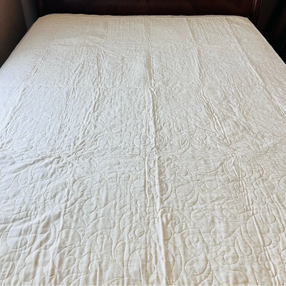 🌸 New Handmade Patchwork Quilt – 60” x 72” – 100% Cotton